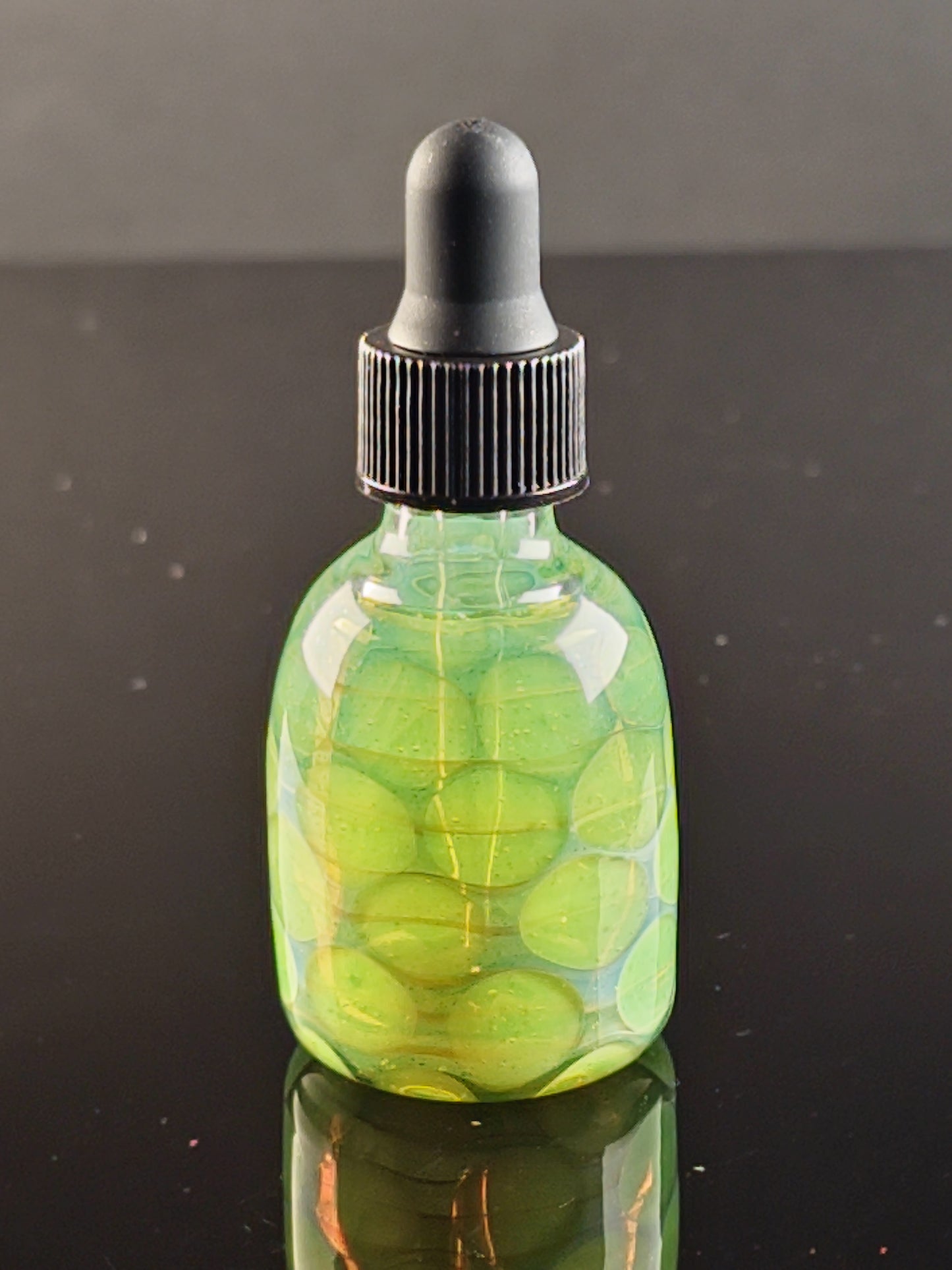 Green/Yellow Honeycomb Vial